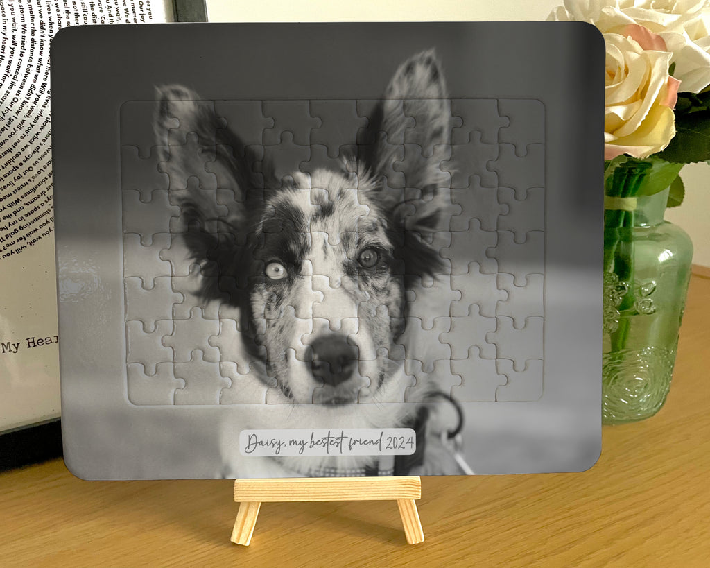 Photo Jigsaw Puzzle on easel