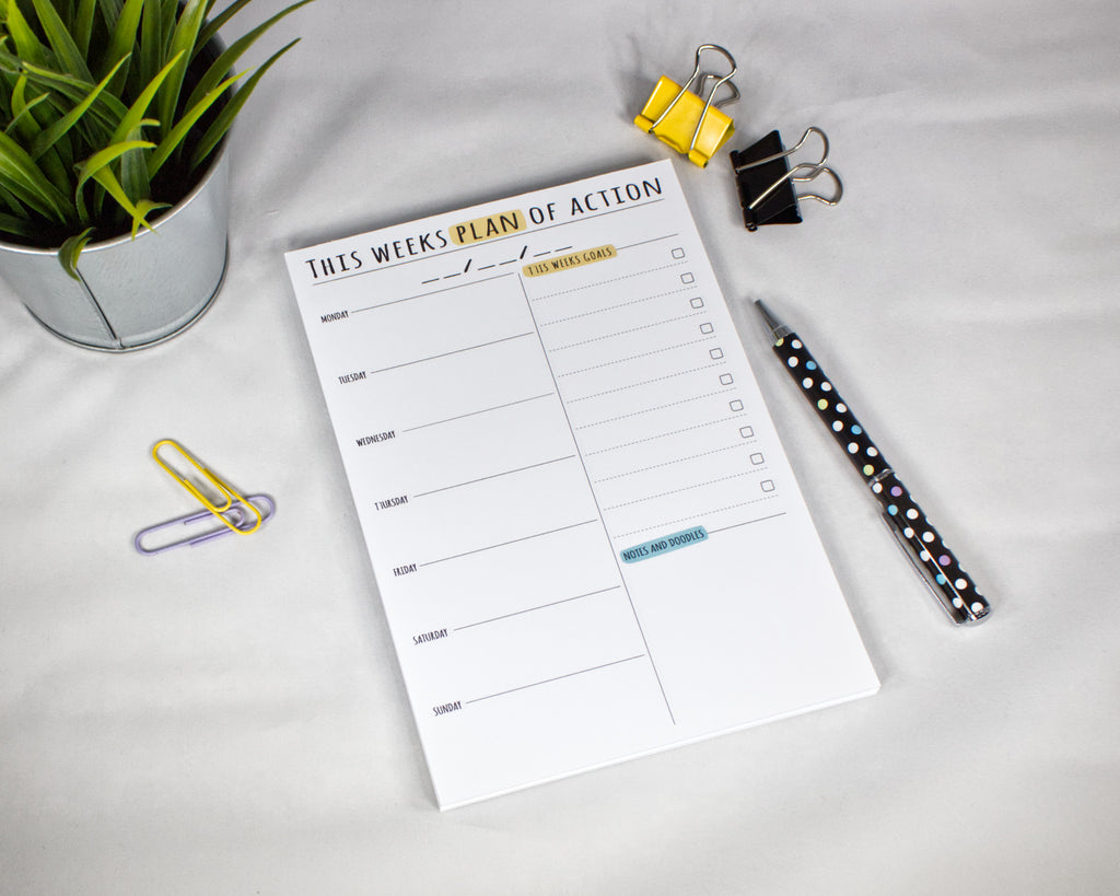 design your own weekly desk planner with tear off sheets